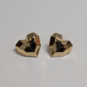 Radiant Golden Faceted Heart Studs – Modern Geometric Gold-Toned Statement Earrings